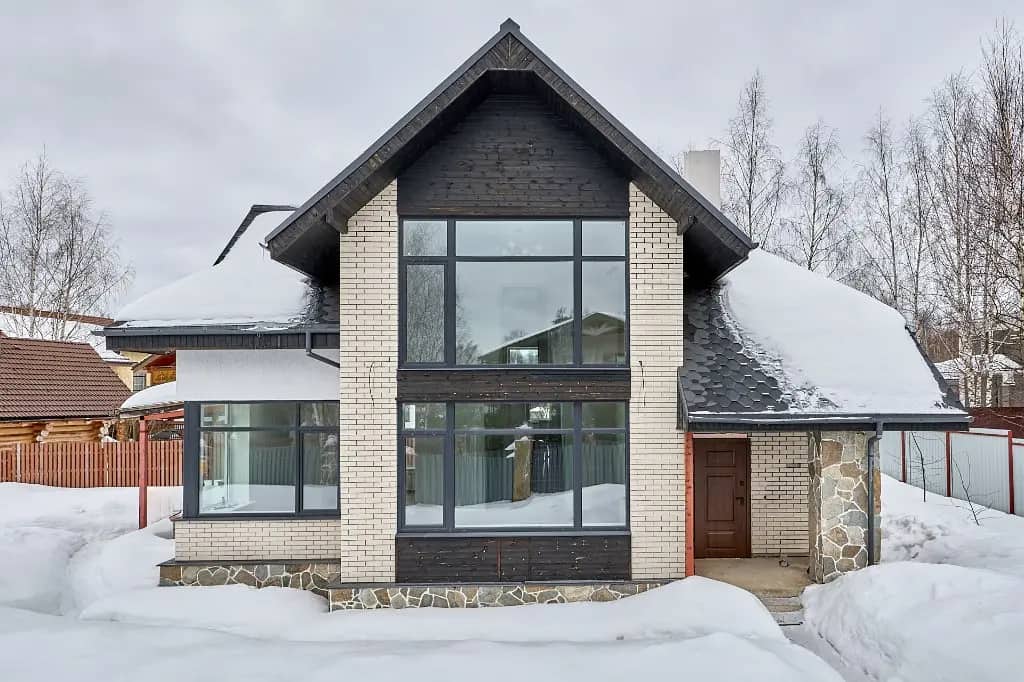 Коттедж 220 м² в КП Сосновый Бор